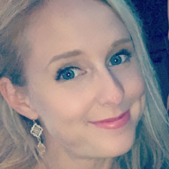 Meet your Posher, Sophie - Picture 1 of 1